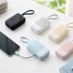 内蔵ケーブル付き大容量モバイルバッテリーのイメージ